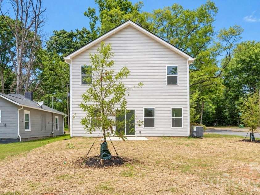 803 Key Street, Charlotte, NC 28208.  MLS# CAR4422508, YatesRealty ID 52503. 