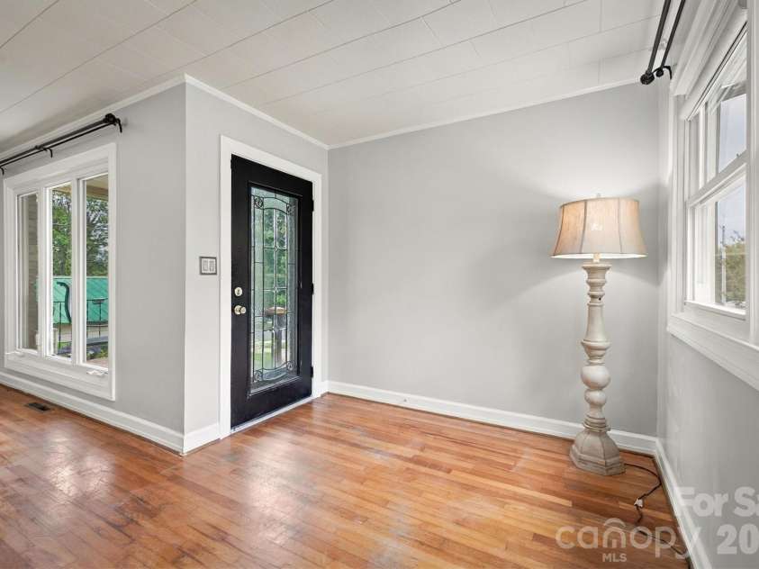 316 Hibriten Drive, Lenoir, NC 28645.  MLS# CAR4416565, YatesRealty ID 52508. 