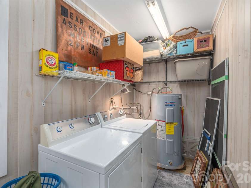 12 Bear Cove Lane, Bryson City, NC 28713.  MLS# CAR4337192, YatesRealty ID 5251. Laundry room