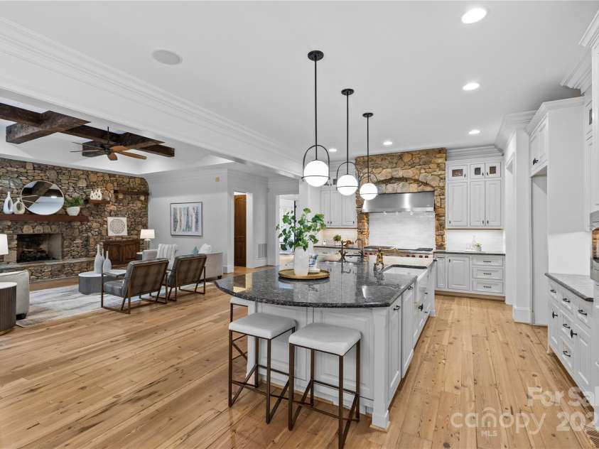 304 Ivy Springs Lane, Waxhaw, NC 28173.  MLS# CAR4239863, YatesRealty ID 5251. 