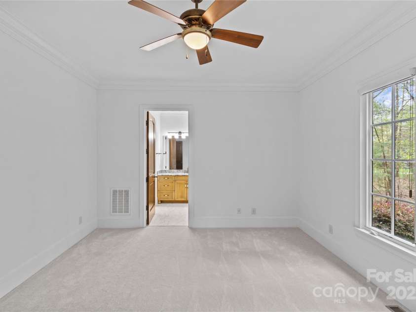 304 Ivy Springs Lane, Waxhaw, NC 28173.  MLS# CAR4239863, YatesRealty ID 5251. Handicap accessible bedroom on main