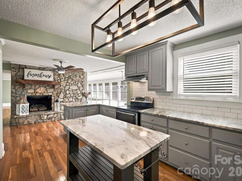 2993 Countryside Drive, Granite Falls, NC 28630.  MLS# CAR4417542, YatesRealty ID 52510. 