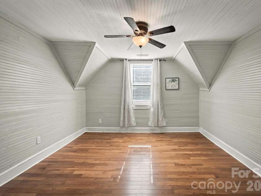 2993 Countryside Drive, Granite Falls, NC 28630.  MLS# CAR4417542, YatesRealty ID 52510. 