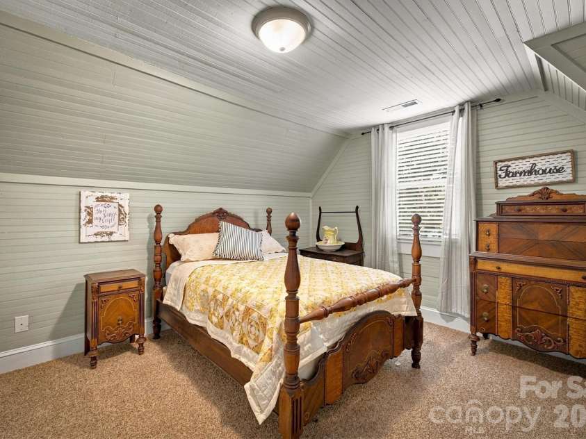 2993 Countryside Drive, Granite Falls, NC 28630.  MLS# CAR4417542, YatesRealty ID 52510. 
