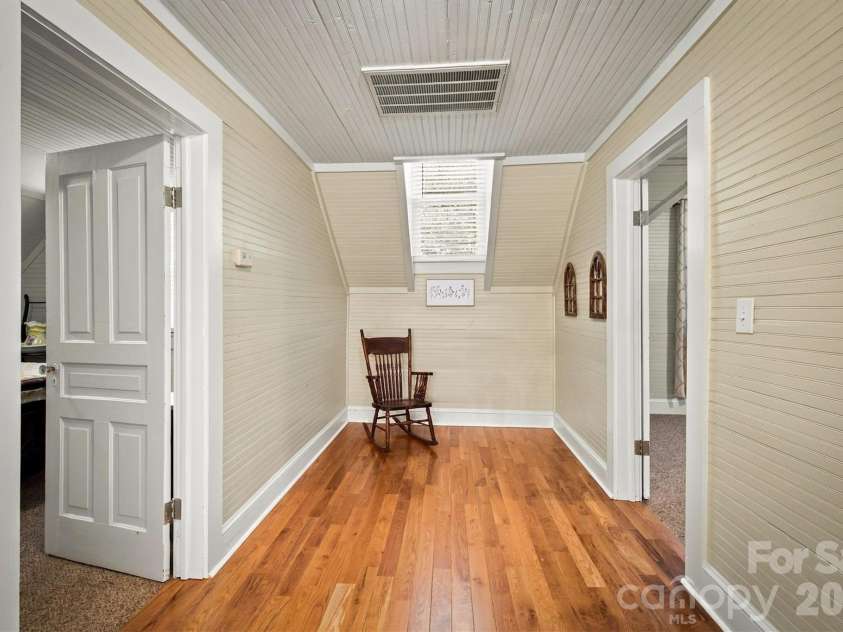 2993 Countryside Drive, Granite Falls, NC 28630.  MLS# CAR4417542, YatesRealty ID 52510. 