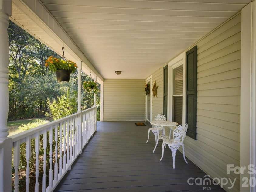 2993 Countryside Drive, Granite Falls, NC 28630.  MLS# CAR4417542, YatesRealty ID 52510. 