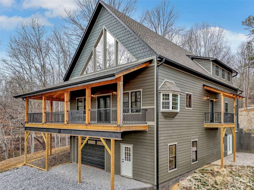 171 Cowtail Cove, Clyde, NC 28721.  MLS# CAR4341951, YatesRealty ID 5252. 