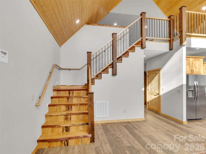 171 Cowtail Cove, Clyde, NC 28721.  MLS# CAR4341951, YatesRealty ID 5252. 