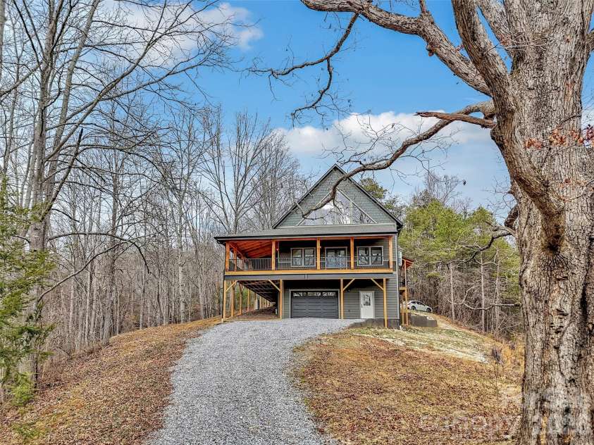 171 Cowtail Cove, Clyde, NC 28721.  MLS# CAR4341951, YatesRealty ID 5252. 