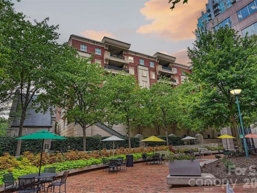 574 Church Street, Charlotte, NC 28202.  MLS# CAR4424316, YatesRealty ID 52529. 