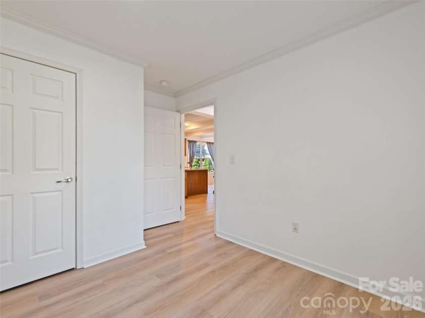 10 Enochs Way, Fletcher, NC 28732.  MLS# CAR4424550, YatesRealty ID 5253. 