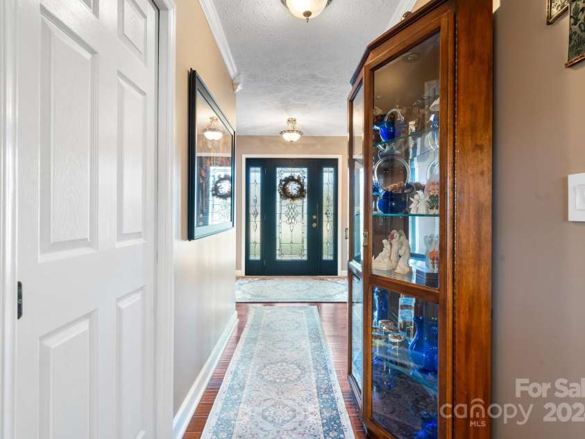 104 Clearwater Drive, Morganton, NC 28655.  MLS# CAR4205229, YatesRealty ID 5253. 