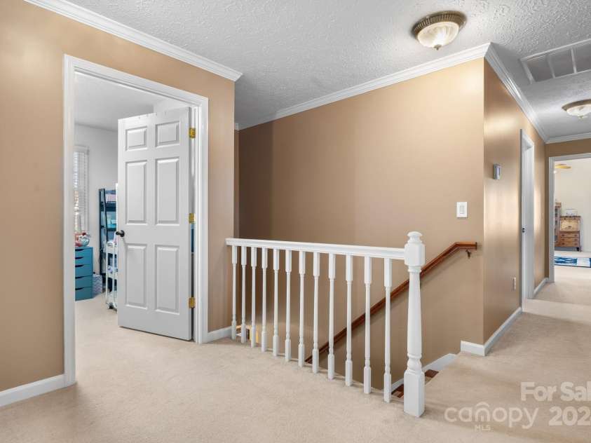 104 Clearwater Drive, Morganton, NC 28655.  MLS# CAR4205229, YatesRealty ID 5253. 