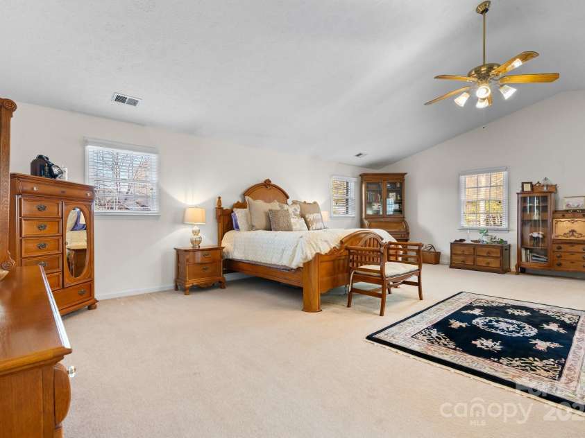104 Clearwater Drive, Morganton, NC 28655.  MLS# CAR4205229, YatesRealty ID 5253. 