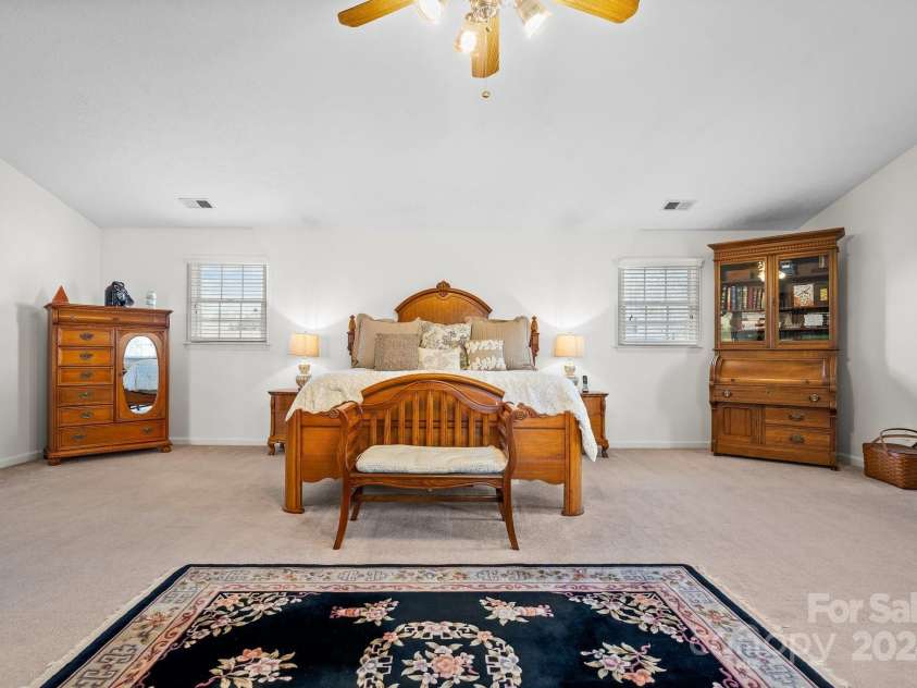 104 Clearwater Drive, Morganton, NC 28655.  MLS# CAR4205229, YatesRealty ID 5253. 