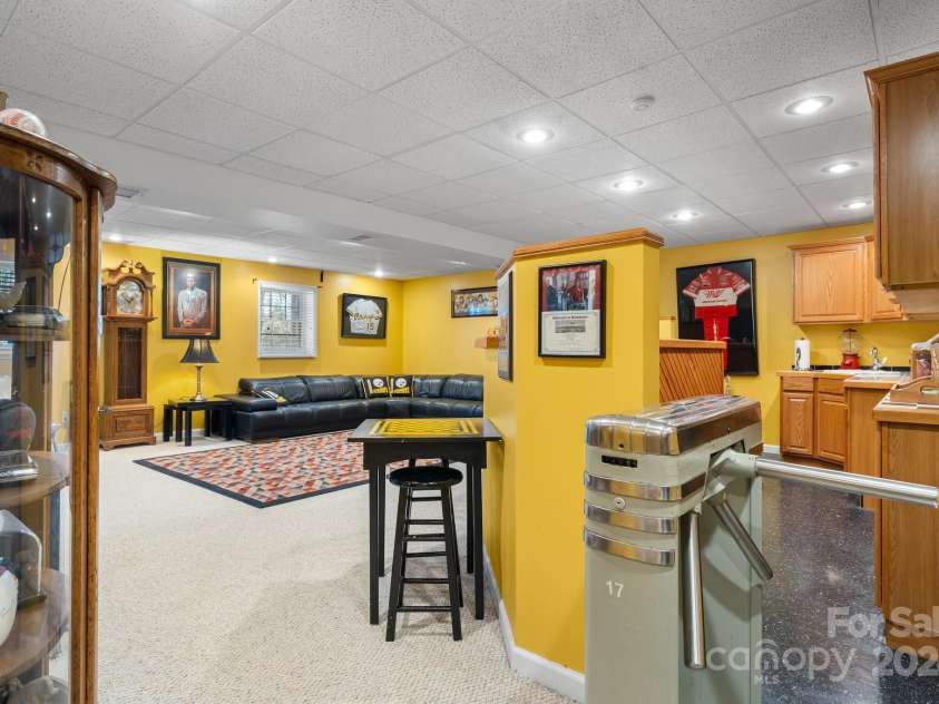 104 Clearwater Drive, Morganton, NC 28655.  MLS# CAR4205229, YatesRealty ID 5253. 