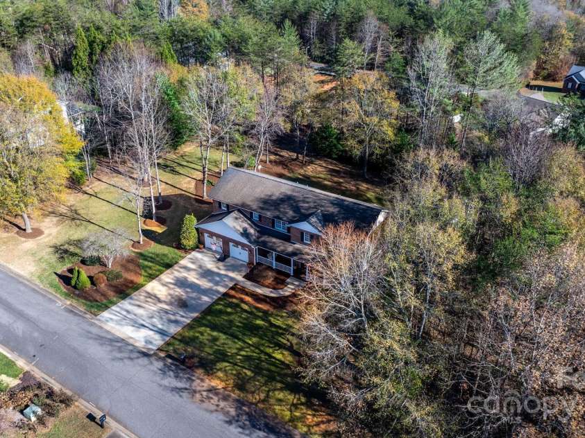 104 Clearwater Drive, Morganton, NC 28655.  MLS# CAR4205229, YatesRealty ID 5253. 