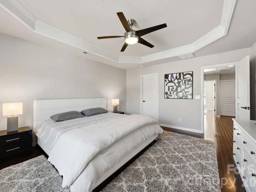 1827 Royal Gorge Avenue, Charlotte, NC 28210.  MLS# CAR4425966, YatesRealty ID 52530. 