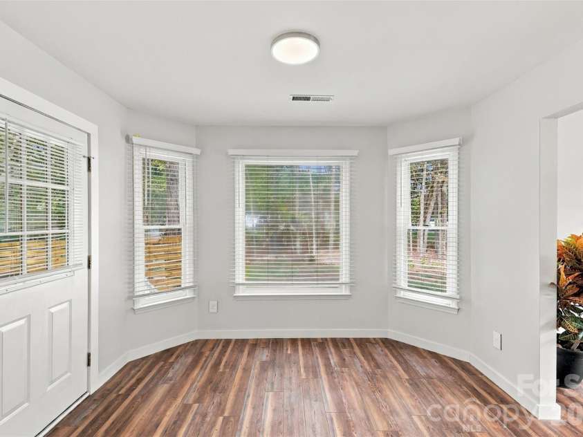 3000 Faircroft Way, Monroe, NC 28110.  MLS# CAR4427543, YatesRealty ID 52533. Dining area- full of natural light!