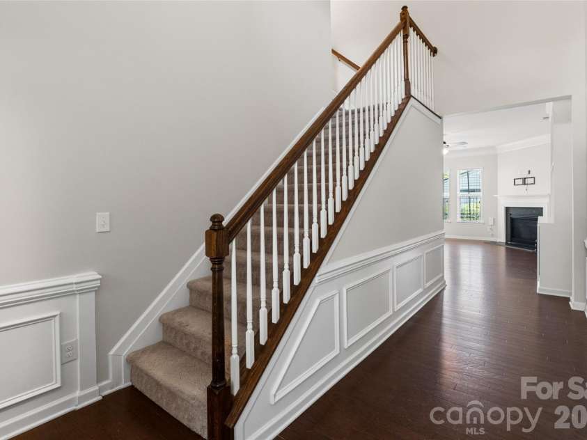6510 Central Pacific Avenue, Charlotte, NC 28210.  MLS# CAR4426678, YatesRealty ID 52534. 
