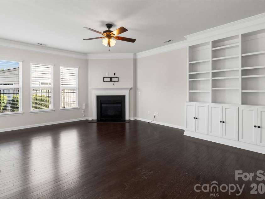 6510 Central Pacific Avenue, Charlotte, NC 28210.  MLS# CAR4426678, YatesRealty ID 52534. 