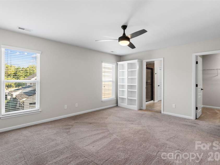 6510 Central Pacific Avenue, Charlotte, NC 28210.  MLS# CAR4426678, YatesRealty ID 52534. 