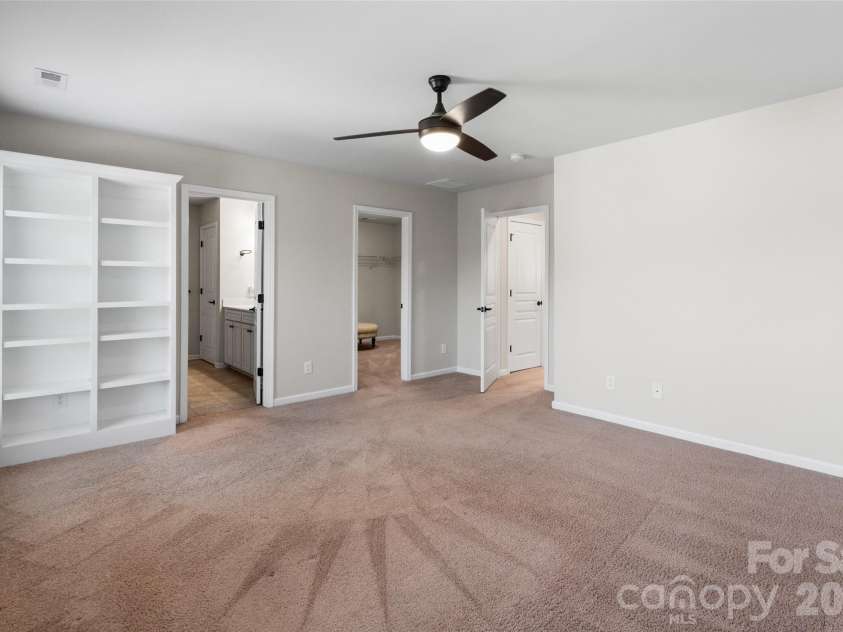 6510 Central Pacific Avenue, Charlotte, NC 28210.  MLS# CAR4426678, YatesRealty ID 52534. 