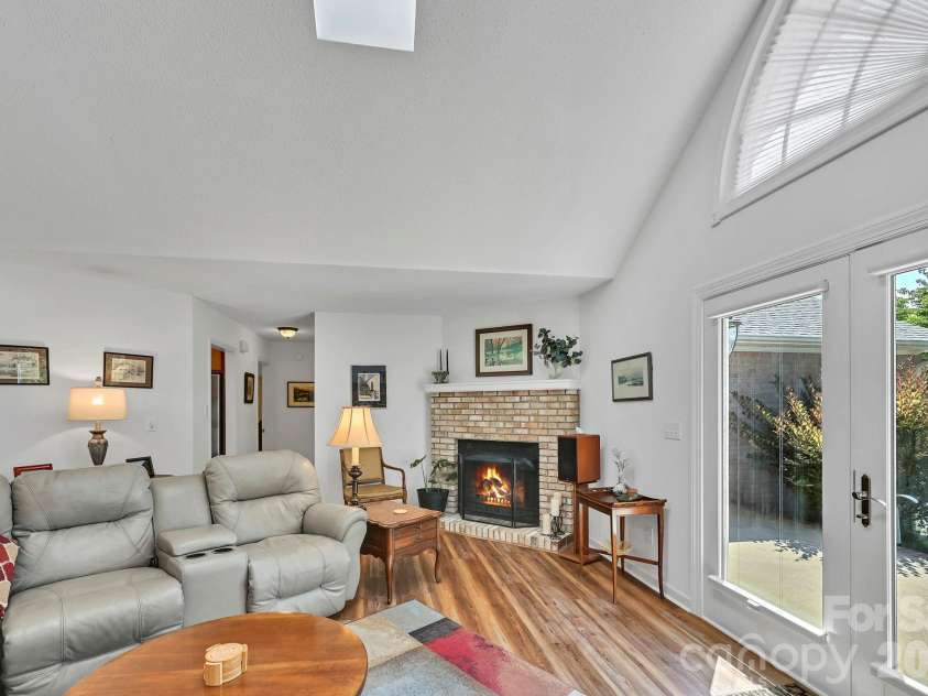 4311 Cove Loop Road, Hendersonville, NC 28739.  MLS# CAR4427450, YatesRealty ID 52539. 