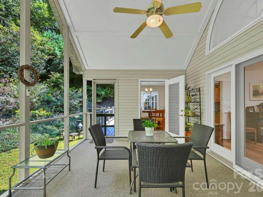 4311 Cove Loop Road, Hendersonville, NC 28739.  MLS# CAR4427450, YatesRealty ID 52539. 