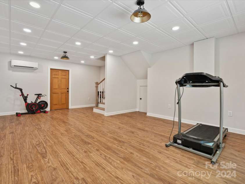 150 Kirkwood Place, Spartanburg, SC 29306.  MLS# CAR4154201, YatesRealty ID 5254. 