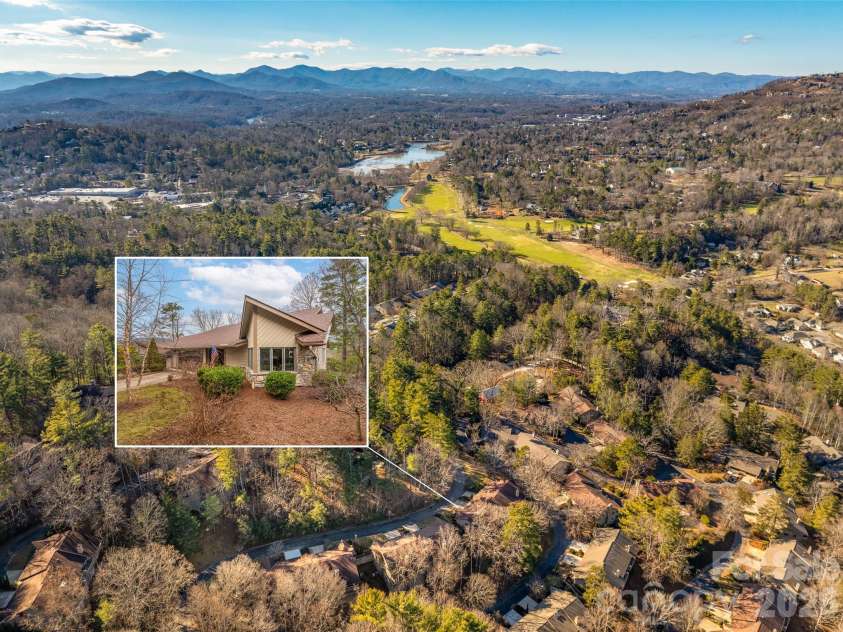 3802 Timber Trail, Asheville, NC 28804.  MLS# CAR4331824, YatesRealty ID 5254. 