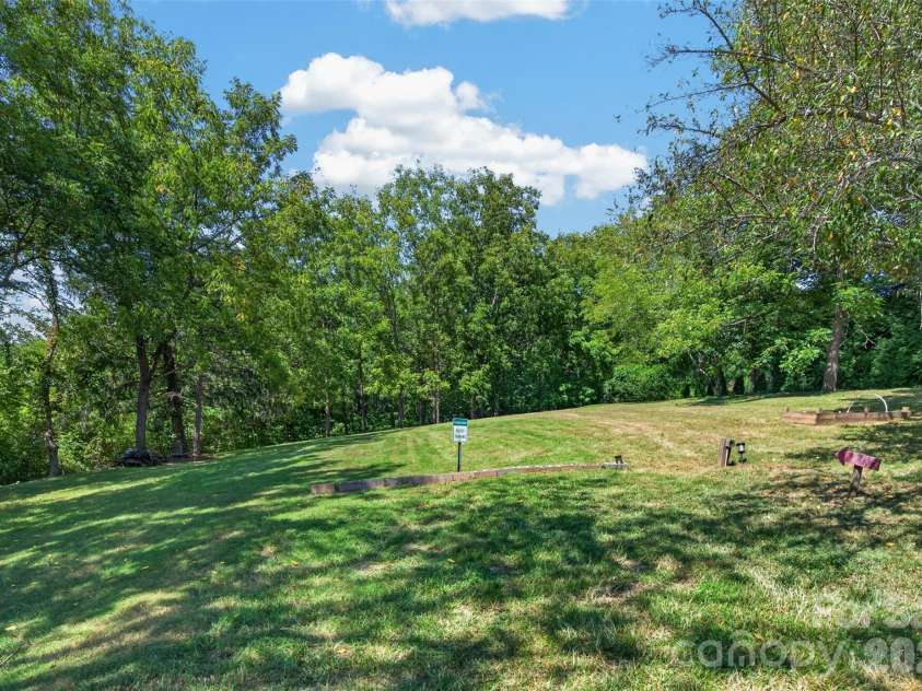 266 Starnes Cove Road, Candler, NC 28715.  MLS# CAR4425562, YatesRealty ID 52542. 