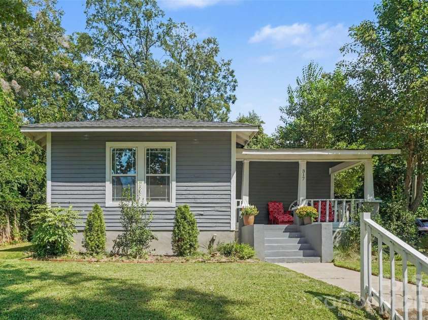 317 Mccardell Street, Lancaster, SC 29720.  MLS# CAR4423164, YatesRealty ID 52544. 