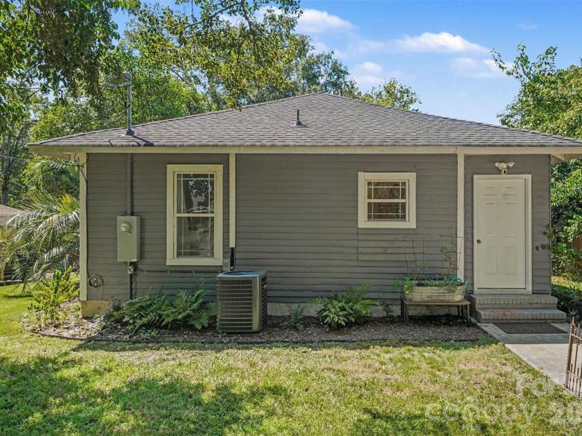 317 Mccardell Street, Lancaster, SC 29720.  MLS# CAR4423164, YatesRealty ID 52544. 