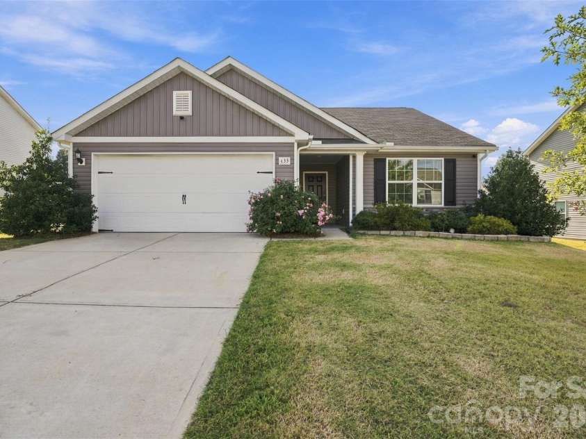 433 Belcaro Drive, Kings Mountain, NC 28086.  MLS# CAR4425729, YatesRealty ID 52545. 