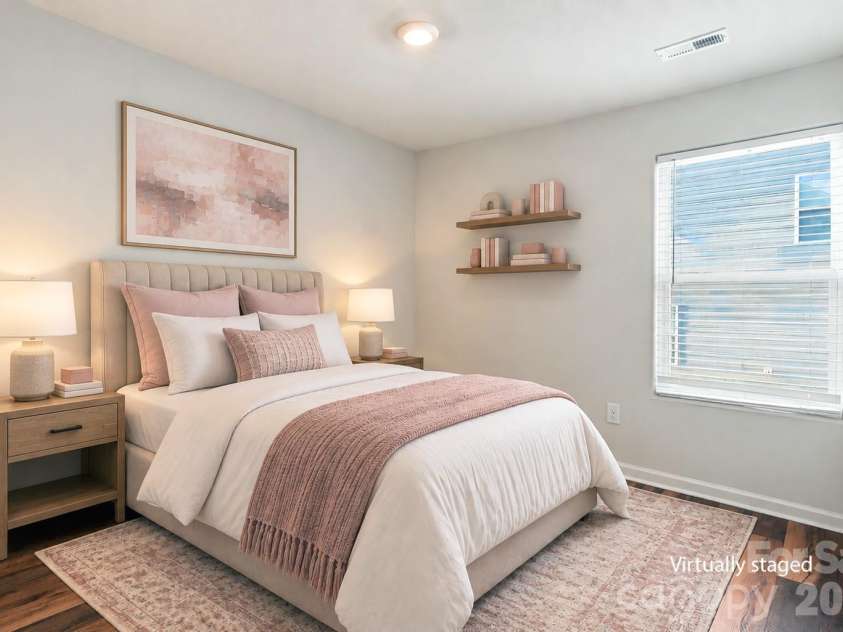 433 Belcaro Drive, Kings Mountain, NC 28086.  MLS# CAR4425729, YatesRealty ID 52545. 