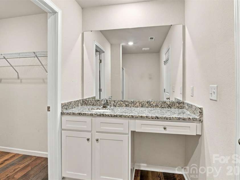 433 Belcaro Drive, Kings Mountain, NC 28086.  MLS# CAR4425729, YatesRealty ID 52545. 