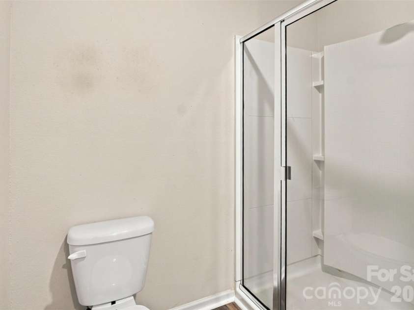 433 Belcaro Drive, Kings Mountain, NC 28086.  MLS# CAR4425729, YatesRealty ID 52545. 