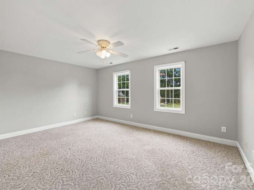122 Wood Duck Loop, Mooresville, NC 28117.  MLS# CAR4403959, YatesRealty ID 52546. 
