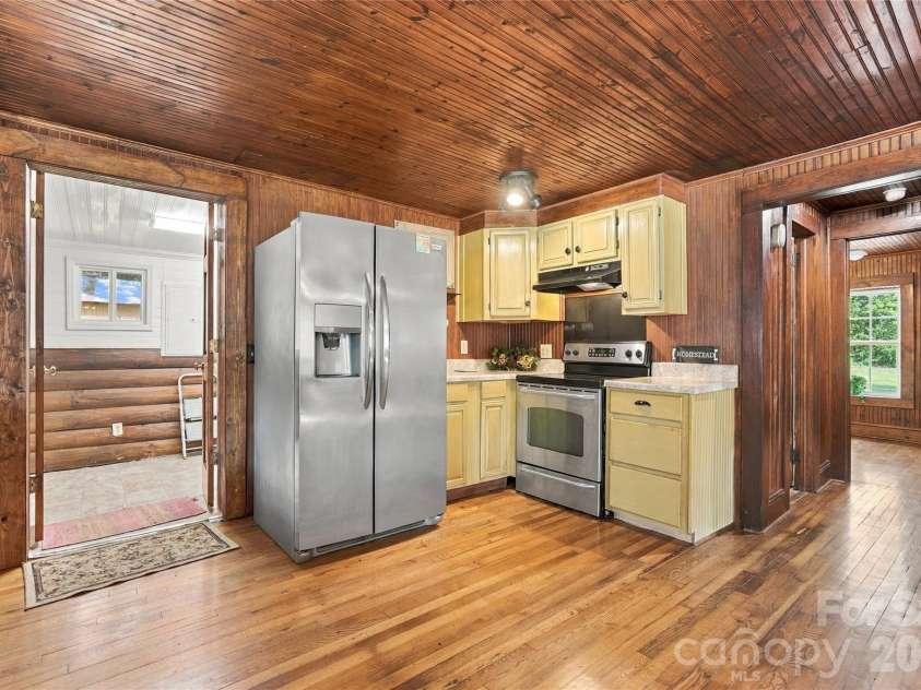 114 Beacon Hill Road, Ellenboro, NC 28040.  MLS# CAR4427784, YatesRealty ID 52550. 