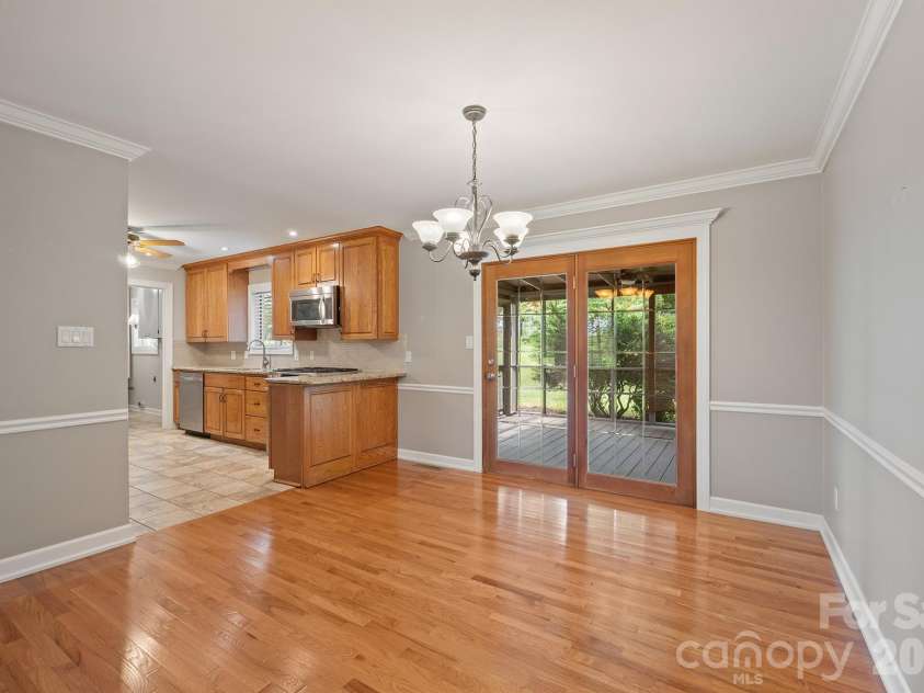1953 Crestdale Lane, Newton, NC 28658.  MLS# CAR4426464, YatesRealty ID 52554. 
