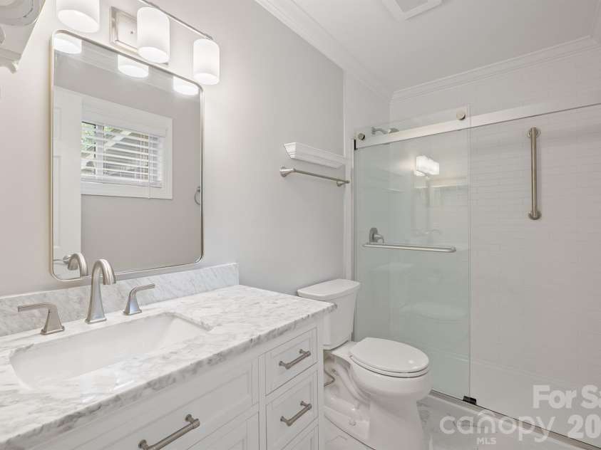 1953 Crestdale Lane, Newton, NC 28658.  MLS# CAR4426464, YatesRealty ID 52554. 