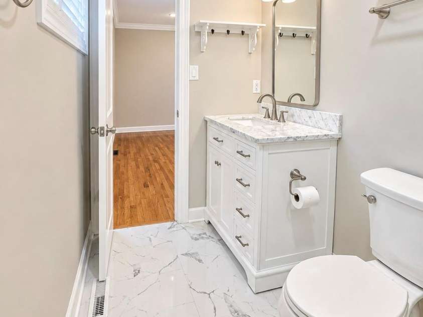 1953 Crestdale Lane, Newton, NC 28658.  MLS# CAR4426464, YatesRealty ID 52554. 