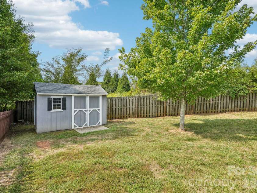 10341 Fresh Water Court, Concord, NC 28027.  MLS# CAR4427288, YatesRealty ID 52555. 