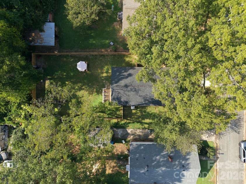 523 Gibson Drive, Concord, NC 28025.  MLS# CAR4426463, YatesRealty ID 52556. 