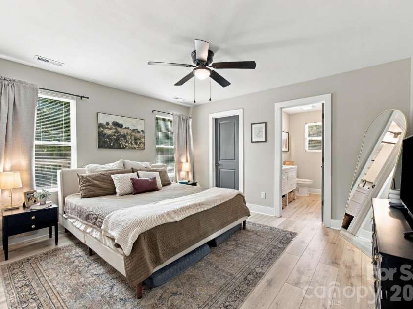 523 Gibson Drive, Concord, NC 28025.  MLS# CAR4426463, YatesRealty ID 52556. Primary Bedroom