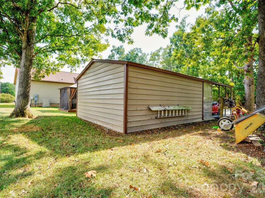 503-1 Stagecoach Trail, Cherryville, NC 28021.  MLS# CAR4427366, YatesRealty ID 52560. Back of Garage/Workshop