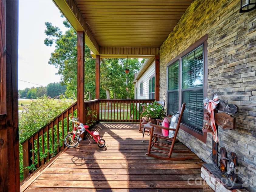 503-1 Stagecoach Trail, Cherryville, NC 28021.  MLS# CAR4427366, YatesRealty ID 52560. Covered Front Porch
