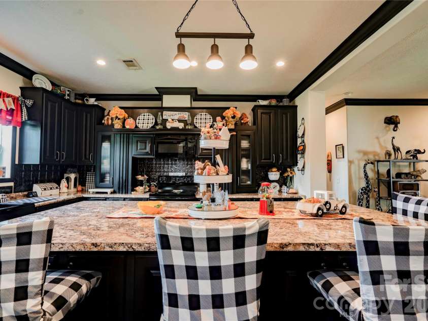503-1 Stagecoach Trail, Cherryville, NC 28021.  MLS# CAR4427366, YatesRealty ID 52560. Kitchen