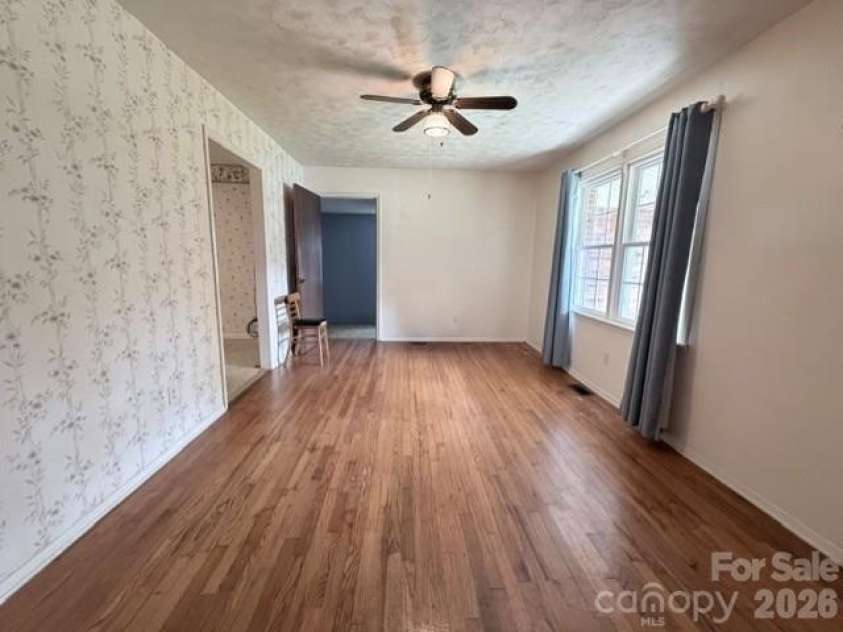 3307 Boat Club Road, Belmont, NC 28012.  MLS# CAR4427755, YatesRealty ID 52564. 